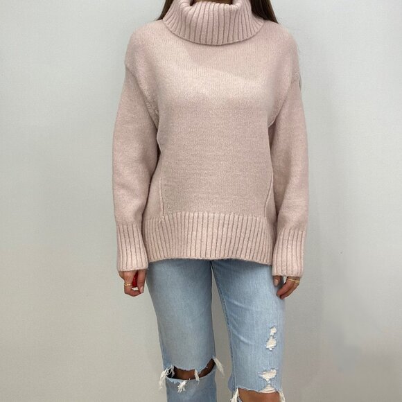 NWT Pink Oversized Chunky Knit Turtleneck Sweater - Picture 2 of 8